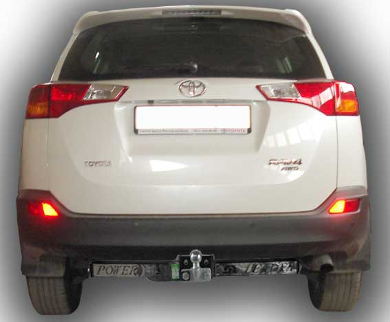 ТСУ для TOYOTA RAV 4 2013-2019 (C НЕРЖ. ПЛАСТИНОЙ)